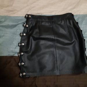 Side buckle leather mini skirt